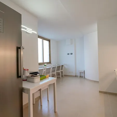Domo Archea, Al Centro Di 3*