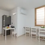 Pensión Domo Archea, Al Centro Di 3*