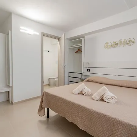 Pensionat Domo Archea, Al Centro Di