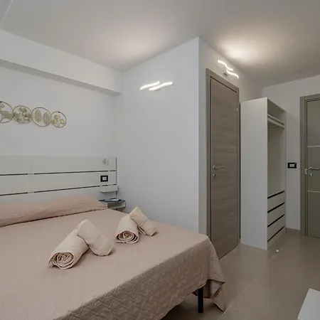 Domo Archea, Al Centro Di Pensionat 3*
