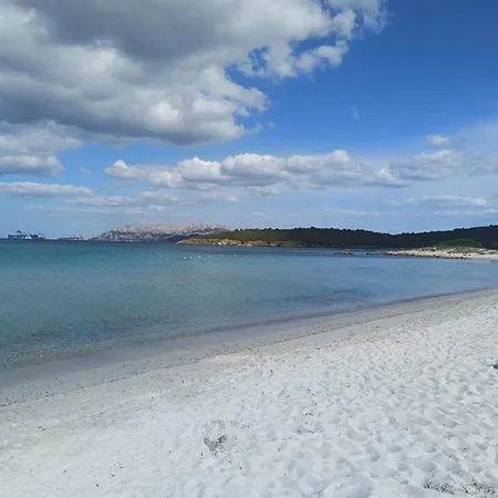 Domo Archea, Al Centro Di 3* Olbia