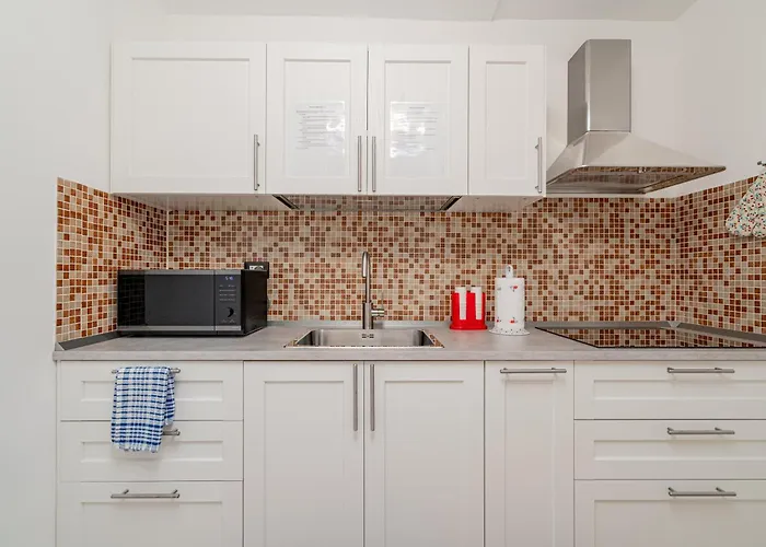 Domo Archea, Al Centro Di ゲストハウス オルビア