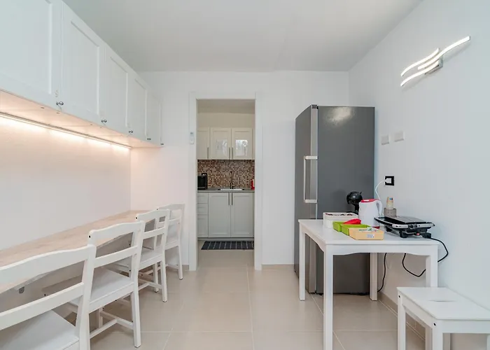 Domo Archea, Al Centro Di ゲストハウス