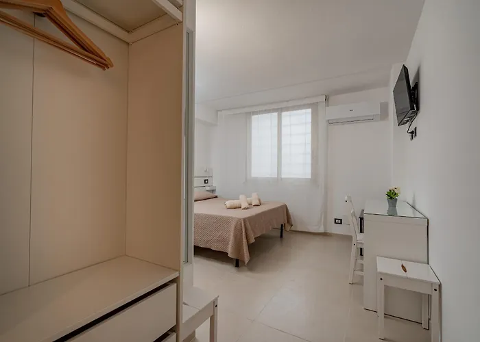 Domo Archea, Al Centro Di オルビア