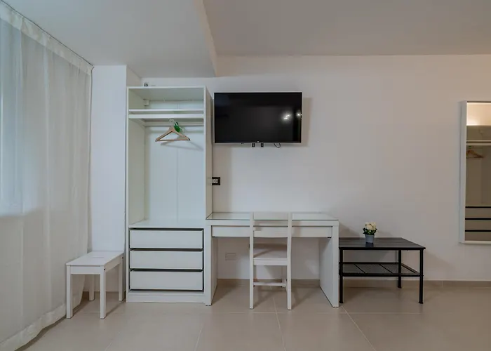 Domo Archea, Al Centro Di 3* オルビア