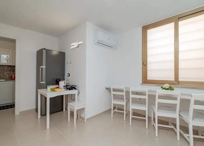 ゲストハウス Domo Archea, Al Centro Di 3*